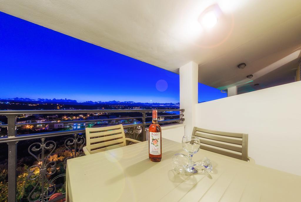 Appartamento con Vista Mare (3-4 Adulti)